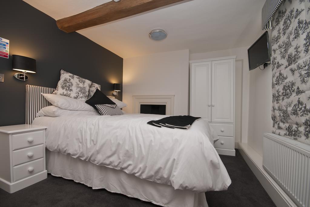 The Vernon Droitwich Quarto foto